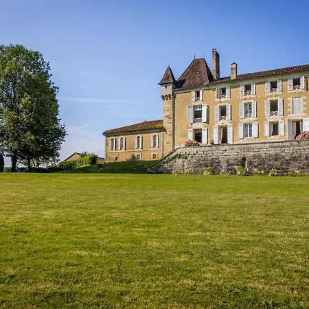 Chateau De La Guerinchie, Beautiful 7 Bedroom Castle In The Heart Of The Dordogne Villa Thiviers