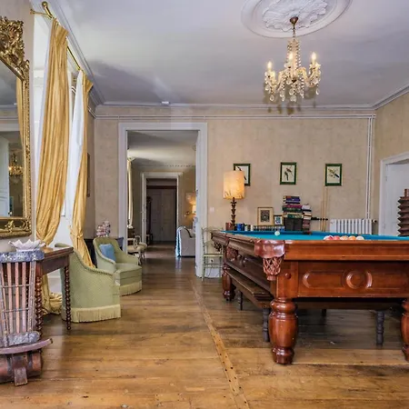 Chateau De La Guerinchie, Beautiful 7 Bedroom Castle In The Heart Of The Dordogne Villa