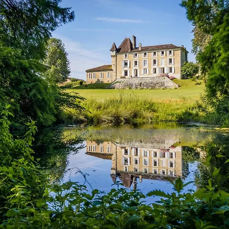 Villa Chateau De La Guerinchie, Beautiful 7 Bedroom Castle In The Heart Of The Dordogne