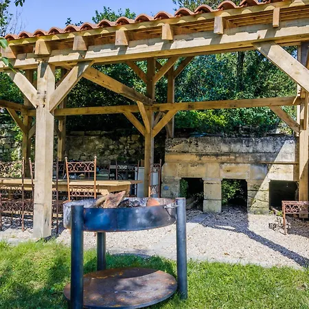 Chateau De La Guerinchie, Beautiful 7 Bedroom Castle In The Heart Of The Dordogne Thiviers