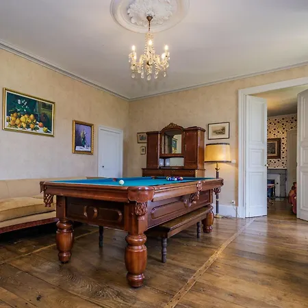 Chateau De La Guerinchie, Beautiful 7 Bedroom Castle In The Heart Of The Dordogne Villa