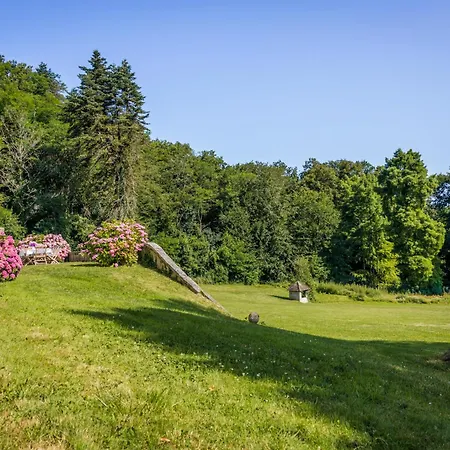 Chateau De La Guerinchie, Beautiful 7 Bedroom Castle In The Heart Of The Dordogne *