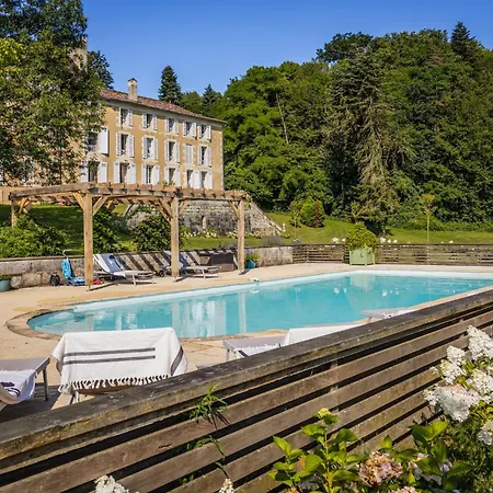 Chateau De La Guerinchie, Beautiful 7 Bedroom Castle In The Heart Of The Dordogne