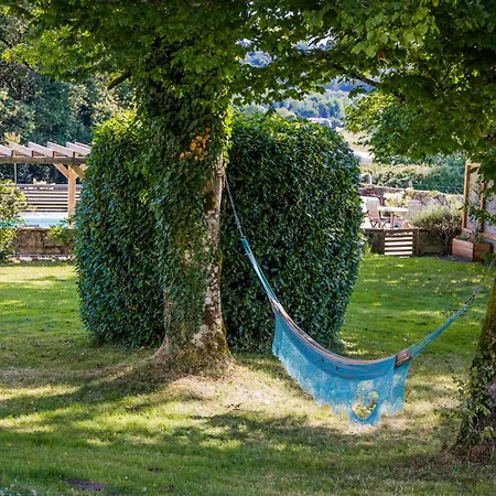 Chateau De La Guerinchie, Beautiful 7 Bedroom Castle In The Heart Of The Dordogne *