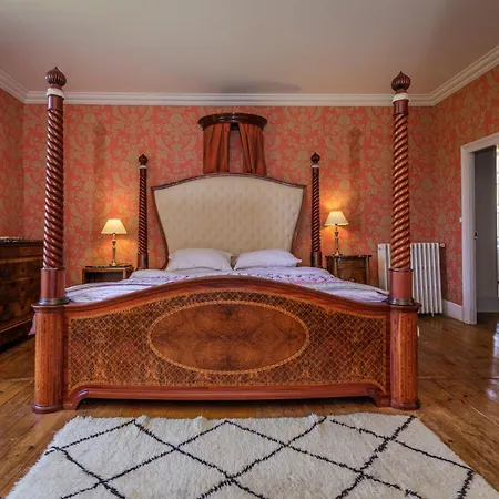 Chateau De La Guerinchie, Beautiful 7 Bedroom Castle In The Heart Of The Dordogne * Thiviers