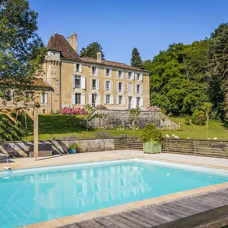 Chateau De La Guerinchie, Beautiful 7 Bedroom Castle In The Heart Of The Dordogne Thiviers