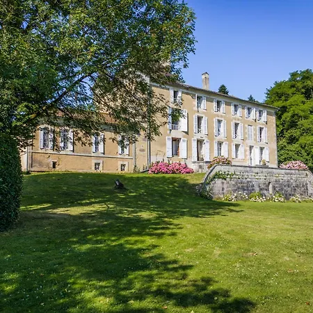 Chateau De La Guerinchie, Beautiful 7 Bedroom Castle In The Heart Of The Dordogne * Thiviers